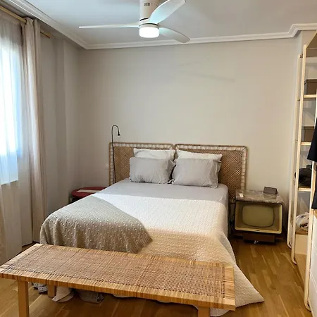 Apartment Moderno En El Corazon De Con Posibilidad De 2 Garajes *