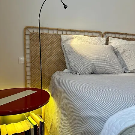 Moderno En El Corazon De Con Posibilidad De 2 Garajes Сарагоса