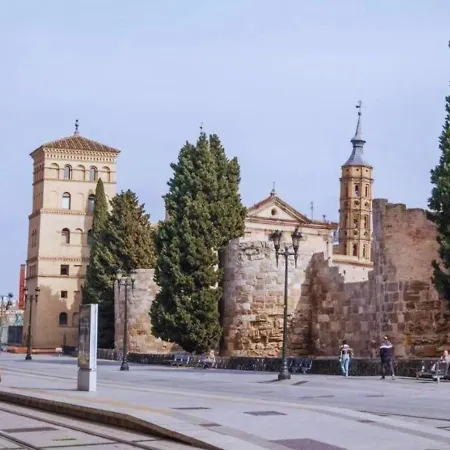 Moderno En El Corazón De Con Posibilidad De 2 Garajes * Zaragoza