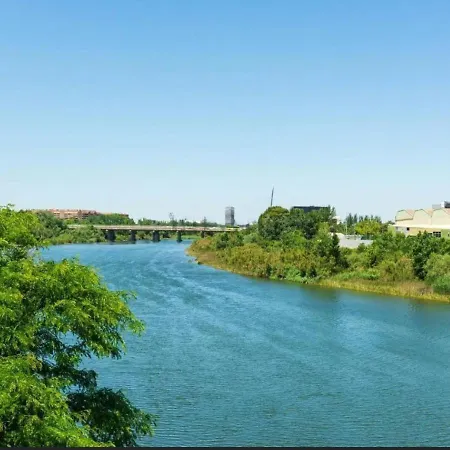 Moderno En El Corazon De Con Posibilidad De 2 Garajes Апартаменты *