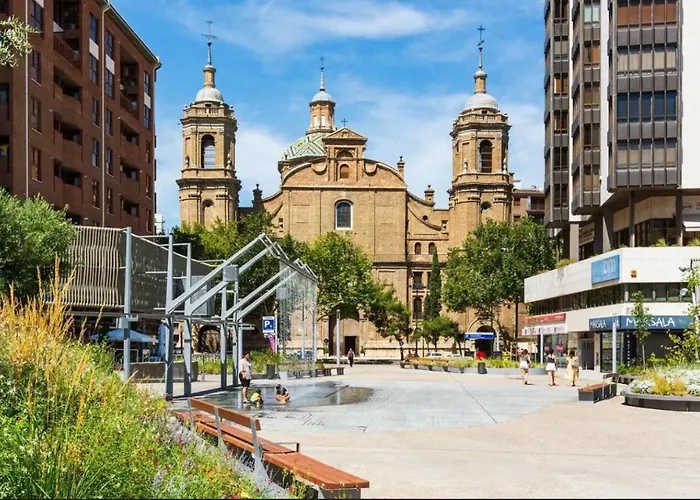 Moderno En El Corazón De Con Posibilidad De 2 Garajes Zaragoza